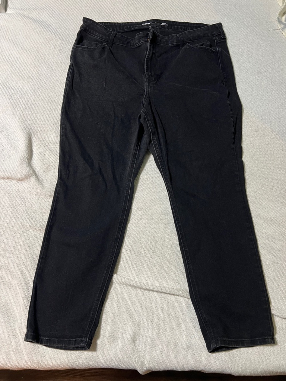 Old Navy Wow Straight High Rise Jeans
